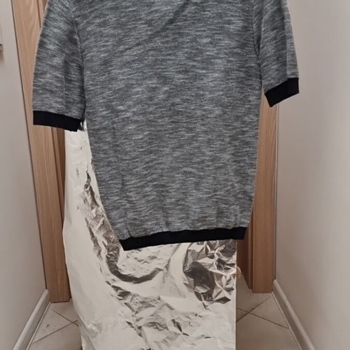 Armani Exchange gray T-shirt XS new