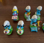 Kinder Surprise Vintage Mini Smurfs Parade 2008 Like New