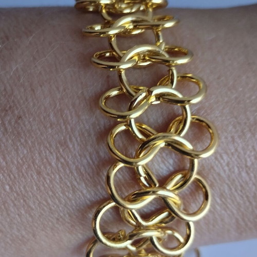 Chunky bracelet Zara gold, new