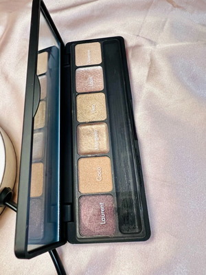 SLEEK MAKEUP I-LUST 6-Color Eyeshadow Palette new, Limited Edition