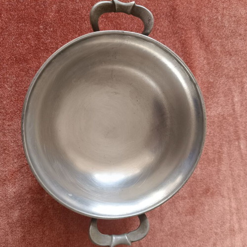 Vintage pewter soup tureen and tray from France like new