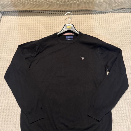 Gant original sweater black size large like new