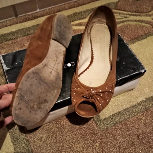 Peep toe suede ballerinas like new, brown, size 40
