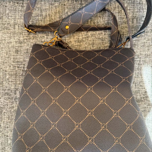 Tamaris shoulder bag like new, brown
