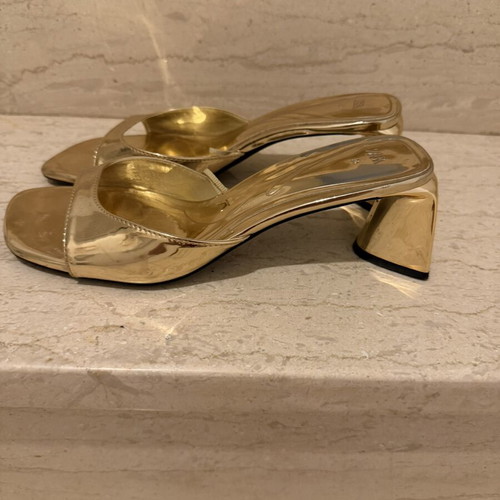 Zara gold mules like new, size 36