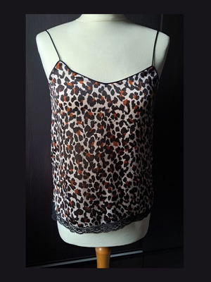 Mango satin animal print top used, size M