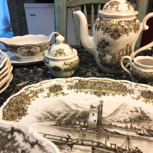 Vintage Seltmann Weiden Bavaria Barock Rheingau serving set, like new, full 12-person set