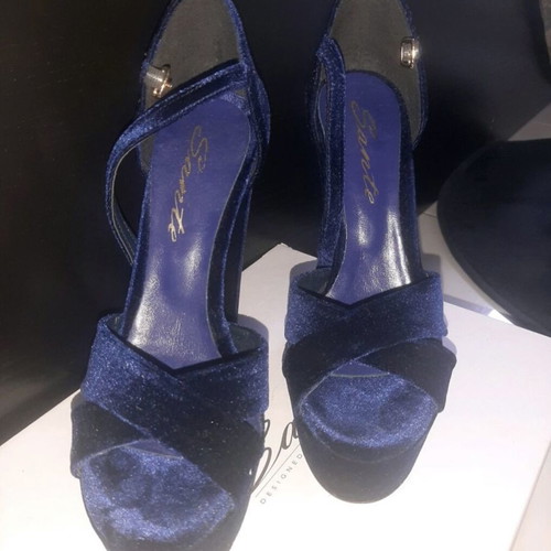 Blue velvet Sante sandals new, size 38