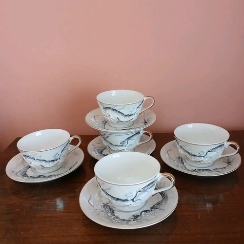 Vintage coffee-tea cups set of 5 with embossed dragon design, porcelain like new