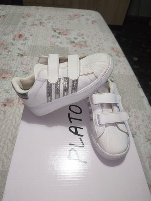 Children's white and silver athletic shoes size 31