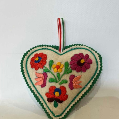 Vintage Hungarian traditional embroidered felt heart wall decoration 18x14