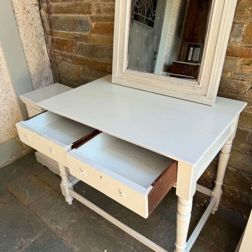 Vintage white dressing table with bijou mirror