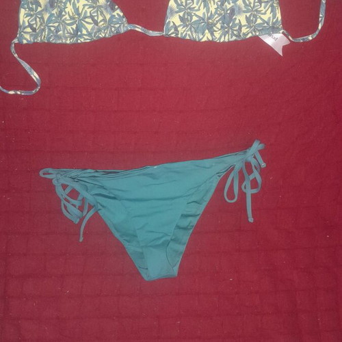 Bikini A-Style like new, colorful green, size S