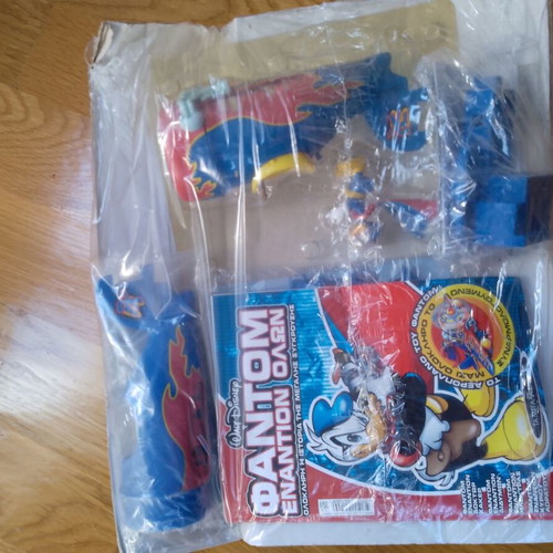 Phantom Enantion Olon Comics and Assembled Toy Pack new