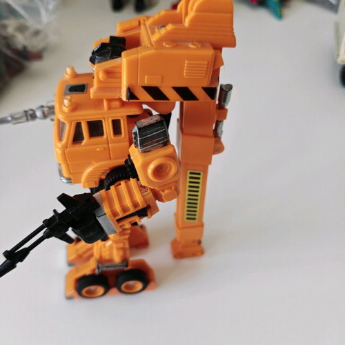 Transformers G1and Diaclone figures
