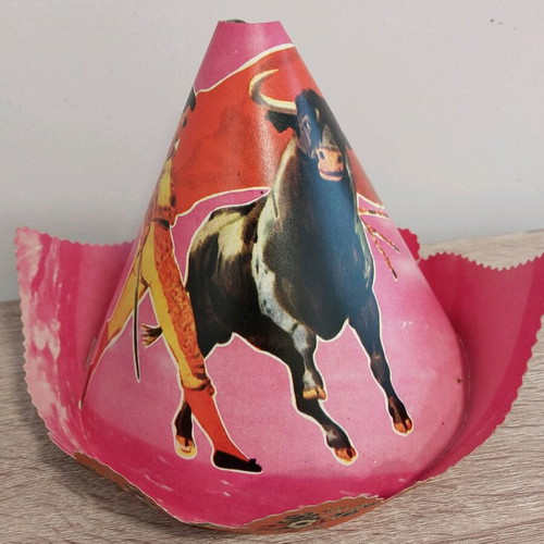 Pierrot paper hats 1970 like new, pack