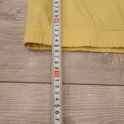 Nike yellow crewneck size M used