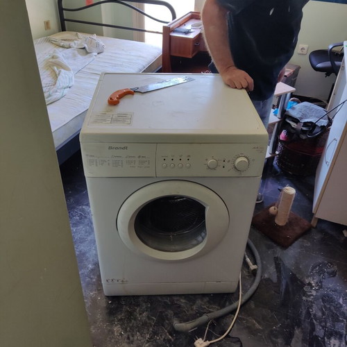 Brandt washing machine 8 kg like new
