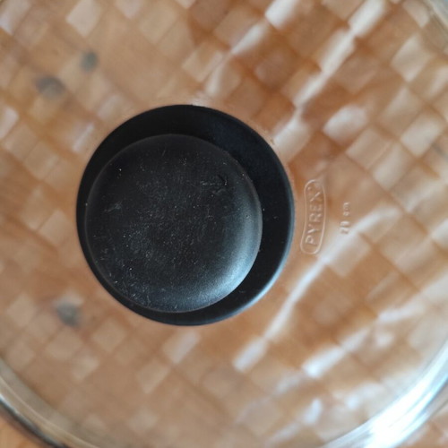 Pyrex glass lid Ø28cm used, oven safe without handle