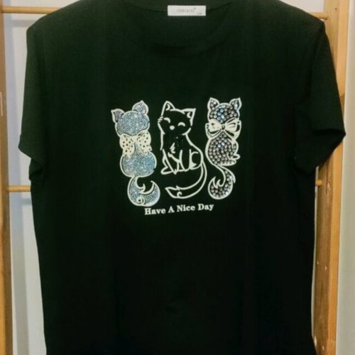 T-shirt black with cats and rhinestones, new, size L/XL