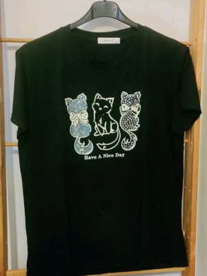 T-shirt black with cats and rhinestones, new, size L/XL