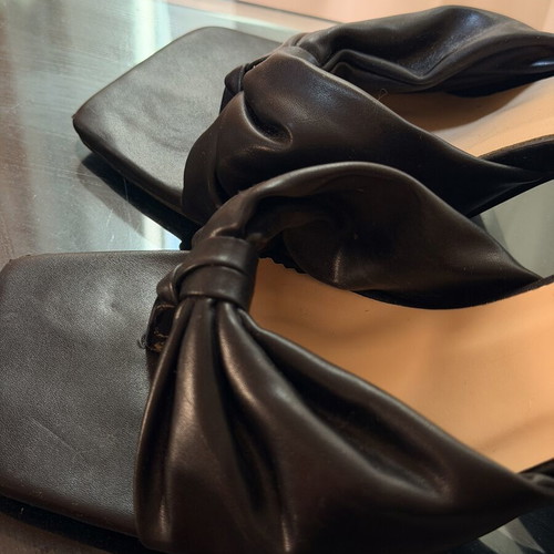 Mia black high-heeled sandals, size 39
