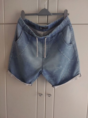 Τζιν βερμούδα Zara Man μεταχειρισμένη, μέγεθος L, soft denim μπλε