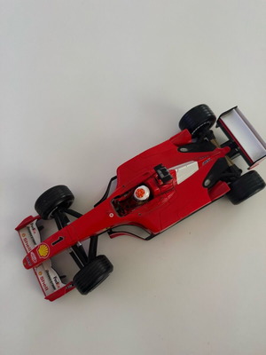 Ferrari f1 E2001 “Cesar Nose” used 1:18 Hot Wheels