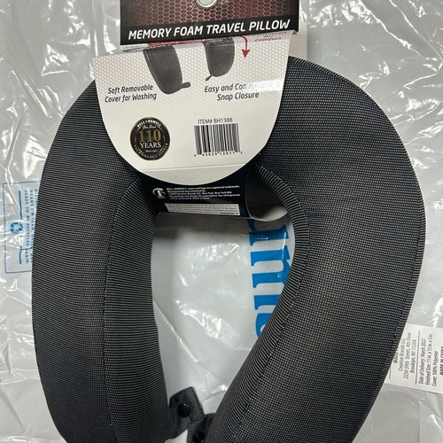 Bell & Howell Memory Foam Travel Pillow like new