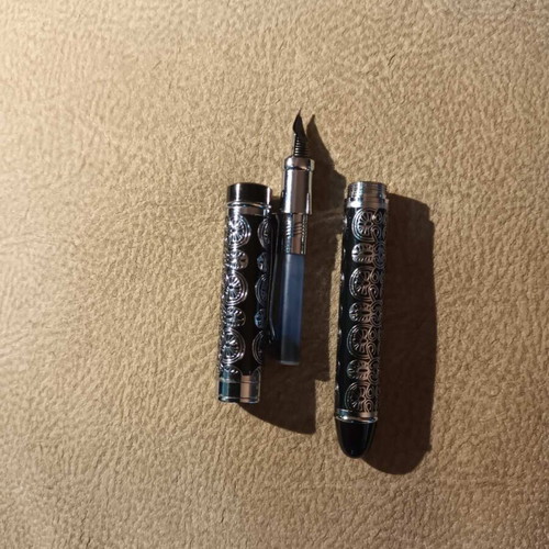 Pen with signature and IRIDIUM POINT GERMANY nib like new