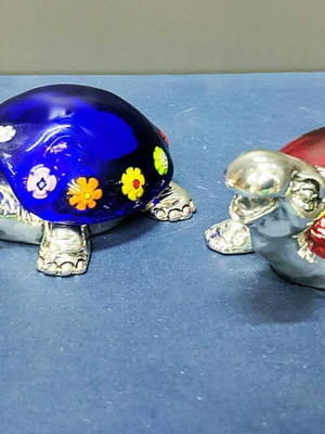 Decorative turtles new, medium set silver plated with Murano shell