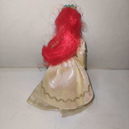Deagostini Disney Princess 6 Porcelain Dolls like new, pack
