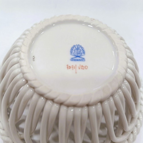 Vintage Herend Queen Victoria Handpainted Porcelain Bowl like new with floral motifs