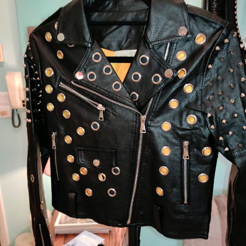 Tricia S. women's jacket like new, black and yellow