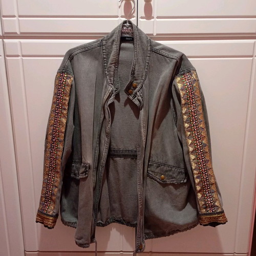 Embroidered denim jacket like new, gray and gold