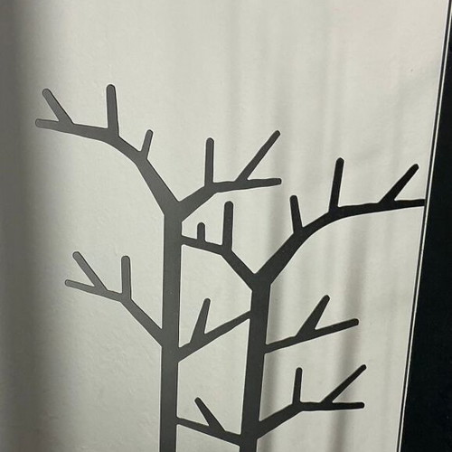 Decorative metal tree like new