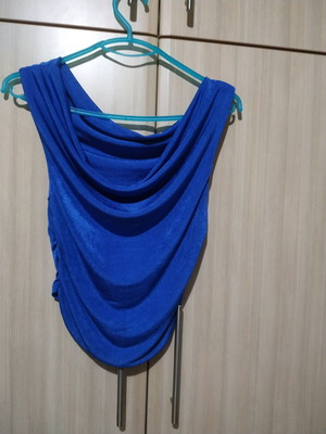 Blue off-shoulder blouse S Shein like new with side elastic