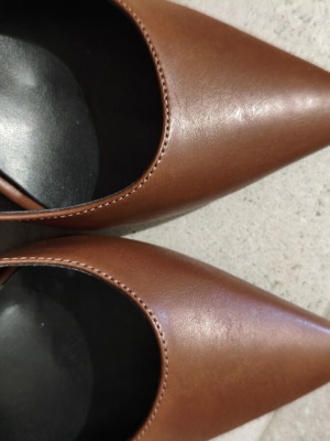 Moyo Athens leather pointed pumps size 37 new, camel color