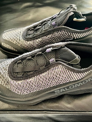 Orava Advanced Salomon αθλητικά παπούτσια καινούργια, μέγεθος 44, μαύρα