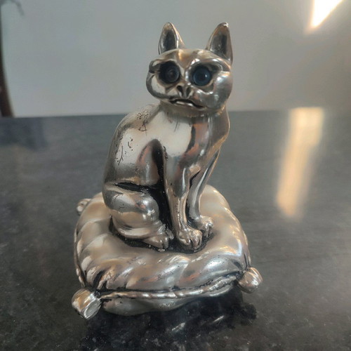 Vintage silver cat used