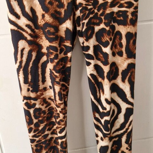 Leopard leggings S/M like new, elastic and non-transparent