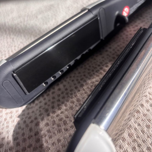 Steampod 4 new with accessories and warranty