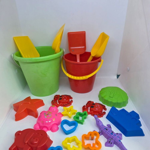 Sand toys lot used