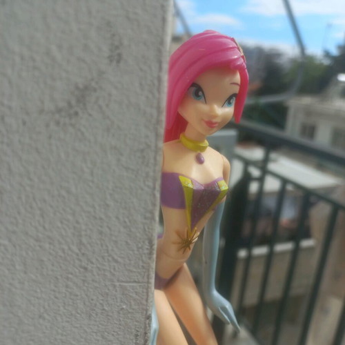 Winx Tecna figure used with wing damage 2008