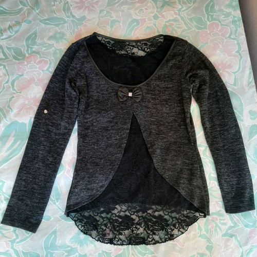 Blouse with lace and bow on back like new, gray, size S