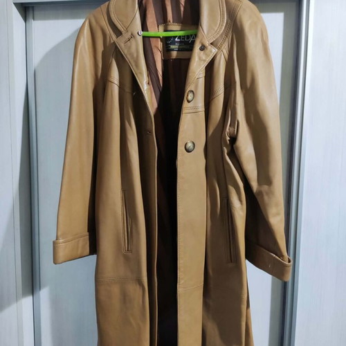 ZEDA Roberto Bertolucci leather women's coat like new brown XL