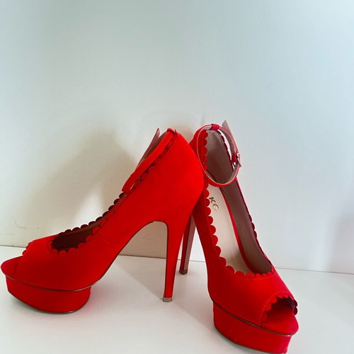 Kurt Geiger stiletto sandal red like new, size 39