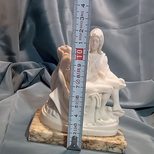 Vintage Pietà Statue by Michelangelo on Marble Base, like new