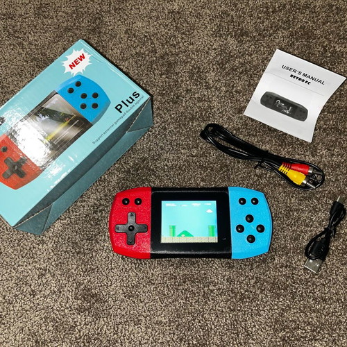 Portable console with 620 games new, color screen