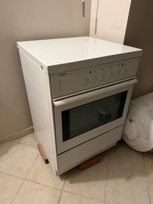 Enamel kitchen stove used
